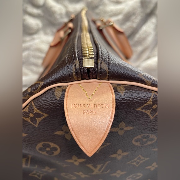 Like New Louis Vuitton Keepall 55 Monogram Rare Made in France - Picture 6 of 11